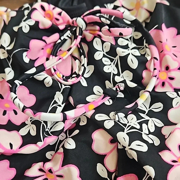 VS BATHING SUIT - Picture 14 of 14